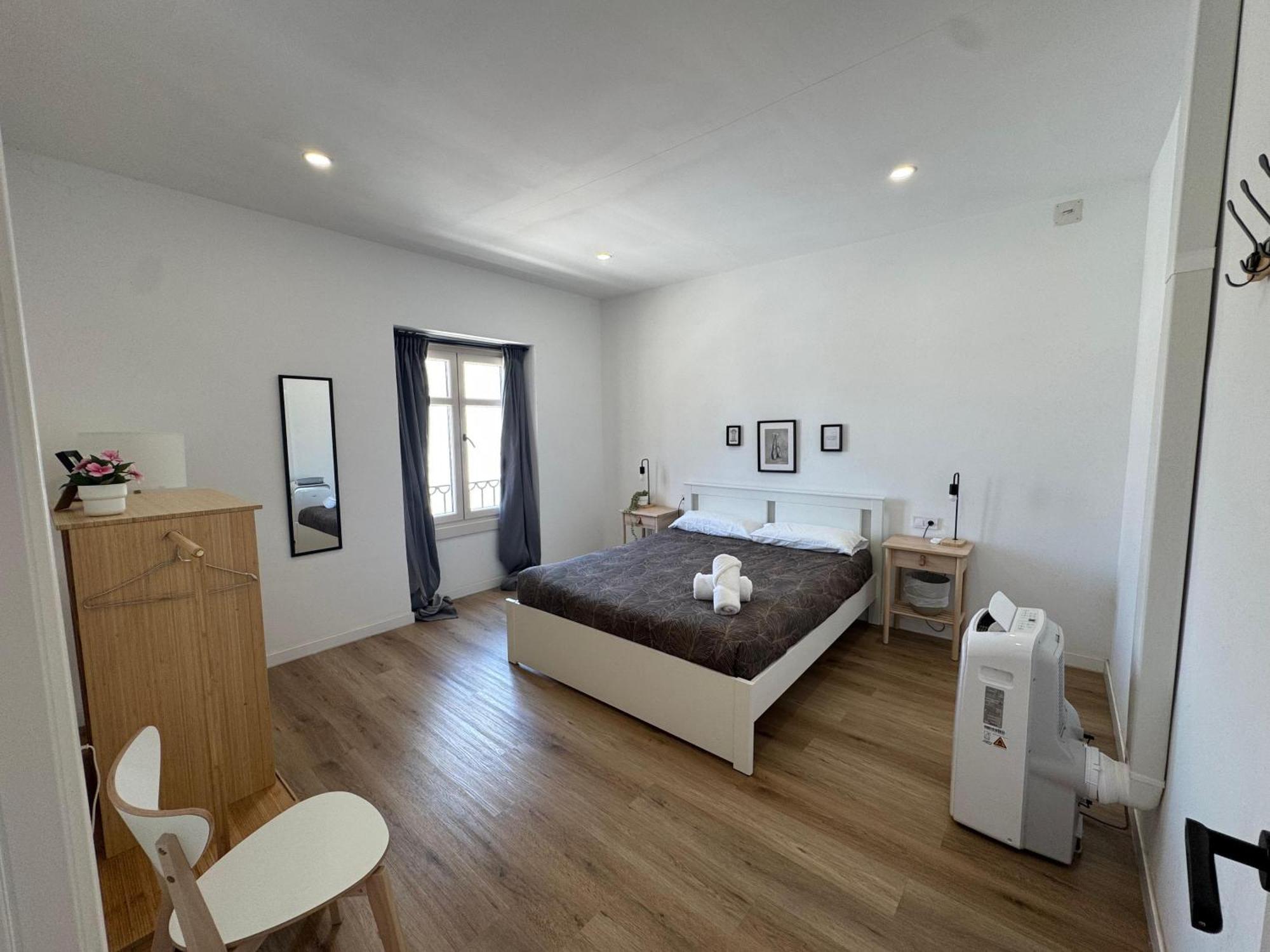 Larios Rooms — Photos 1